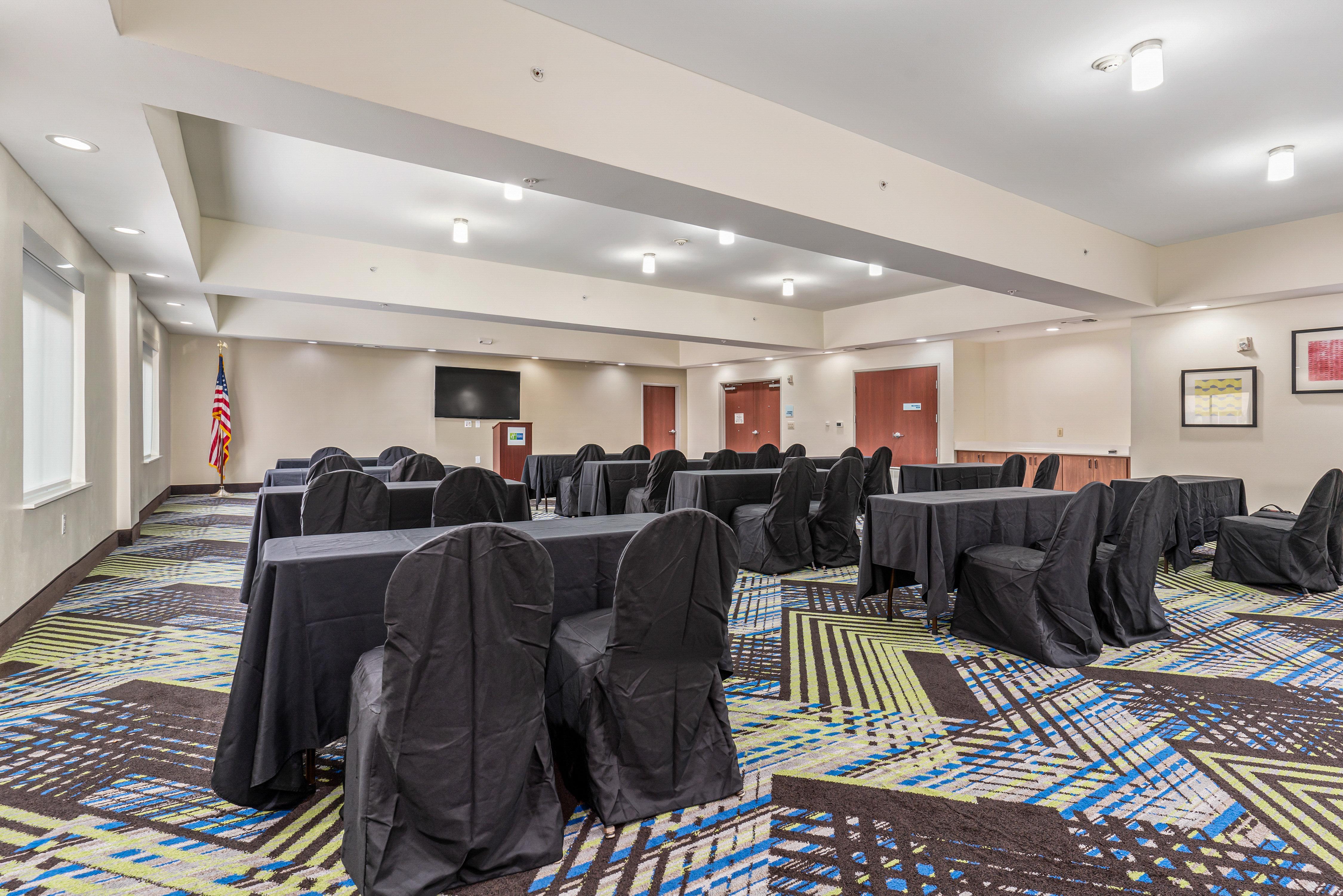 Holiday Inn Express & Suites Van Buren-Fort Smith Area, An Ihg Hotel Екстер'єр фото