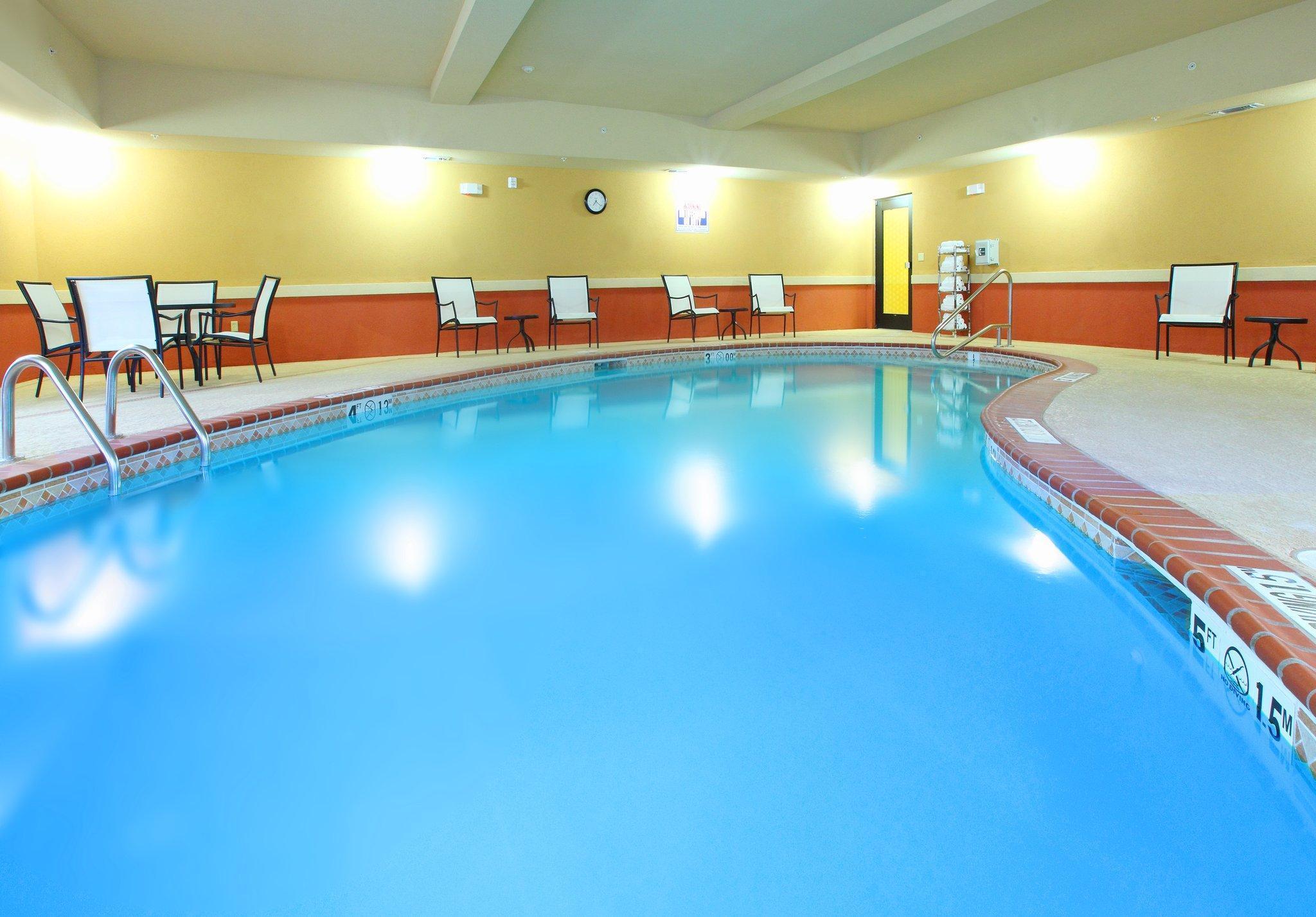 Holiday Inn Express & Suites Van Buren-Fort Smith Area, An Ihg Hotel Екстер'єр фото