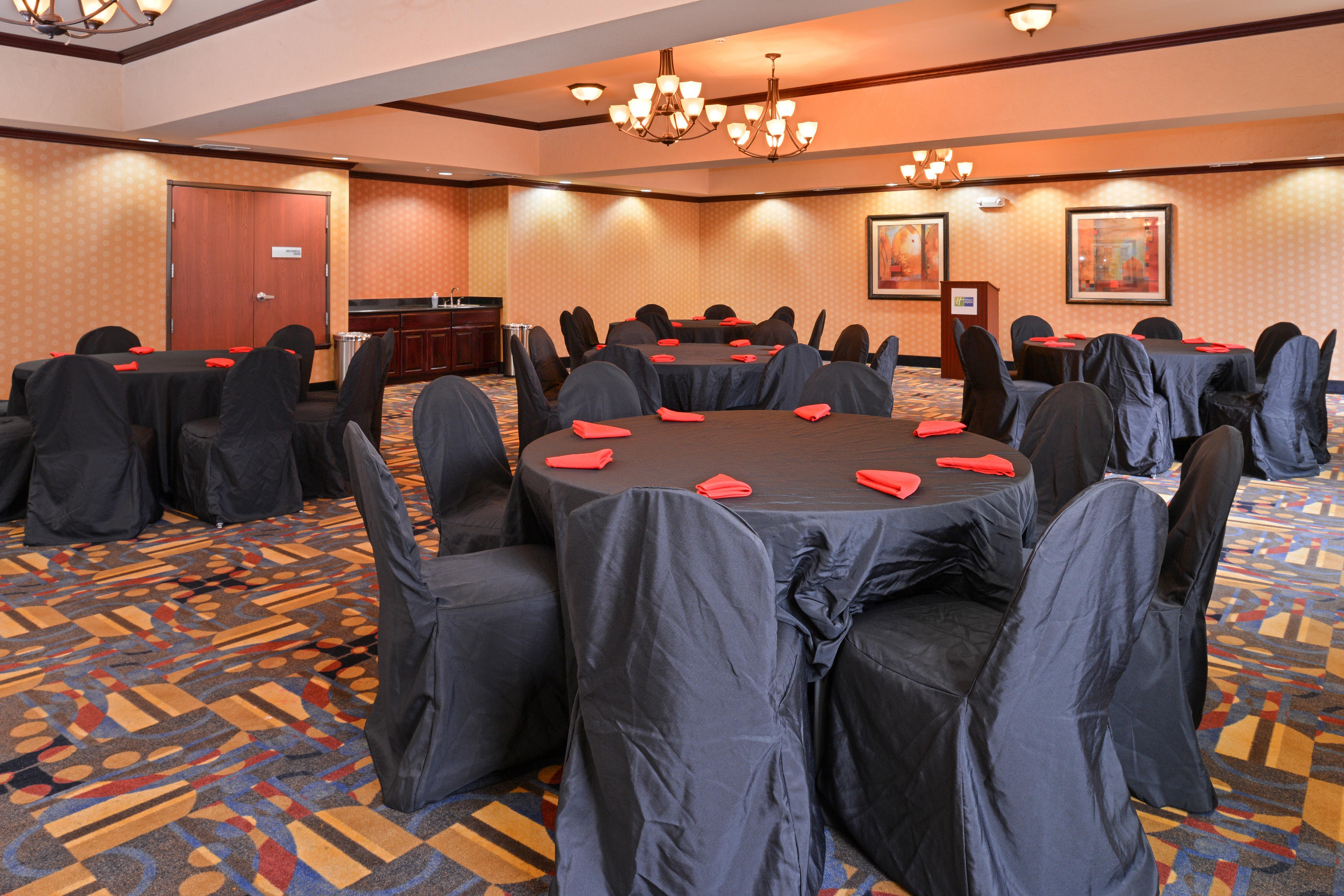 Holiday Inn Express & Suites Van Buren-Fort Smith Area, An Ihg Hotel Екстер'єр фото